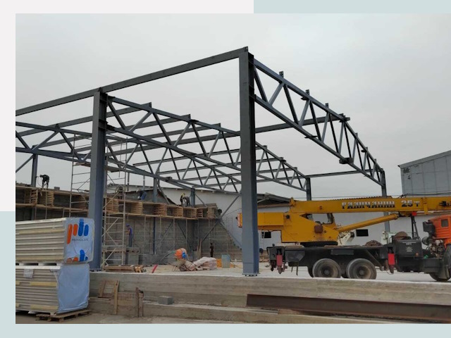 Строительство цехов в Новоалтайске