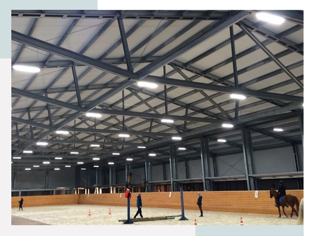 Строительство конных манежей от 613 руб в Новоалтайск